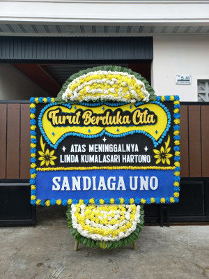 Papan Bunga Duka di Angsana
